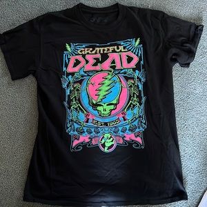Grateful dead T-shirt